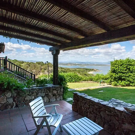 펜션 Casa Vacanze Li Cuncheddi Villetta Vista Mare *